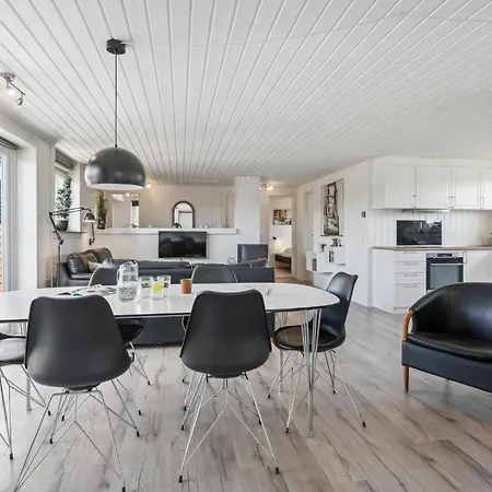 Ferienhaus Amazing In With Sauna Ringkøbing
